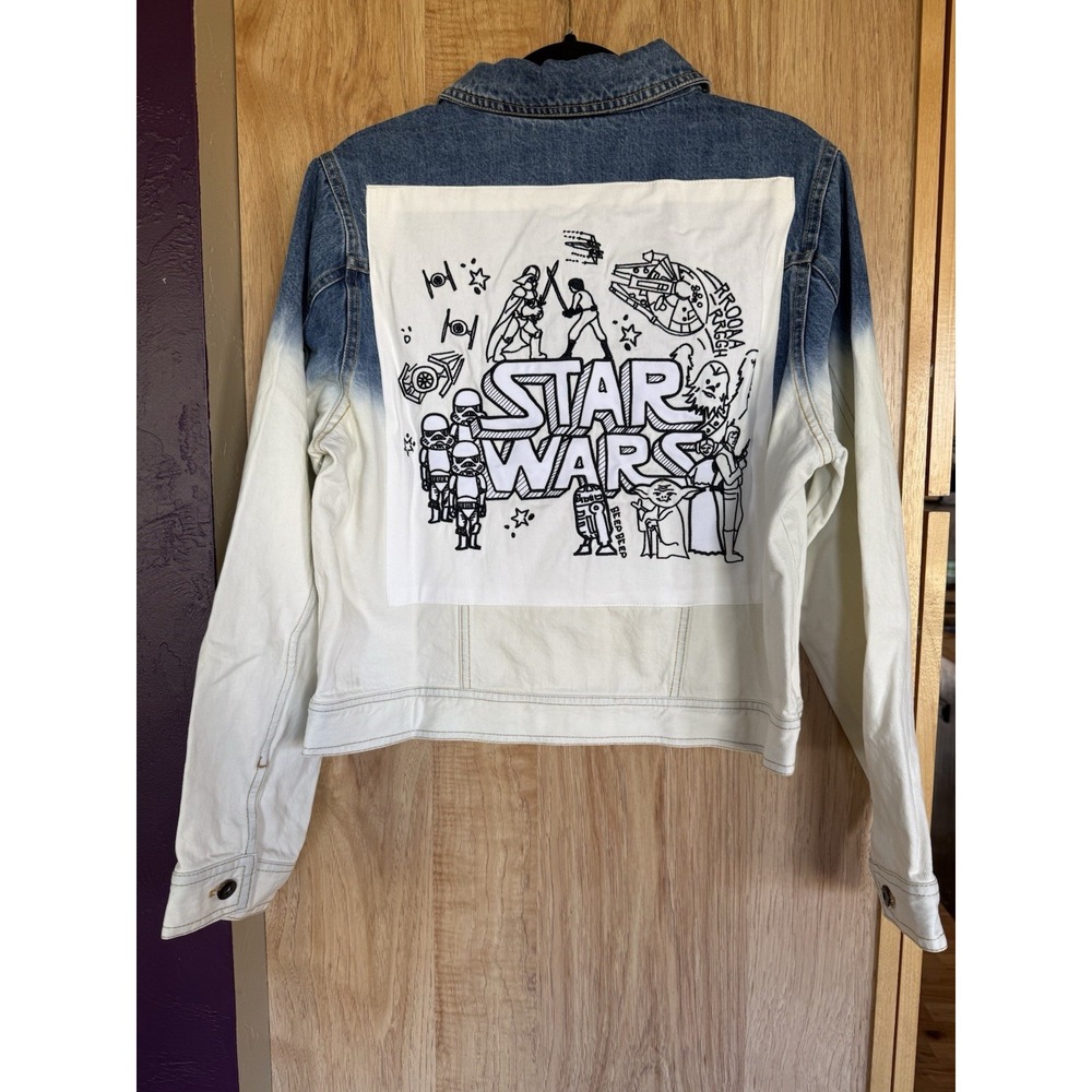 Star Wars  Her Universe Darth Grogu Cropped Fit Denim Jacket Size Large NWT RARE